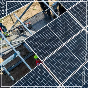 نصب 32 نیروگاه برق خورشیدی | سایت بورس صنعت برق چکاد